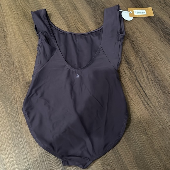 Move Dance Leotard - Picture 2 of 3